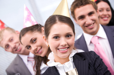 Corporate-Event-Tempoe-Entertainment-People-With-Party-Hats.